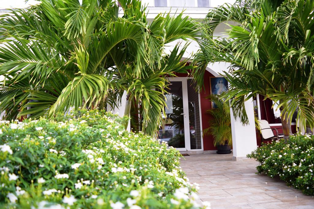 瓢虫公寓 棕榈滩 外观 照片